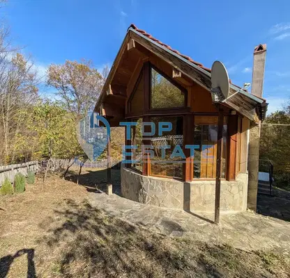 Photo 2 — House in Oblast Gabrovo, Plachkovci