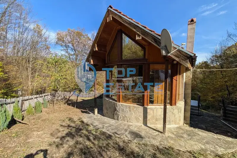 House in Oblast Gabrovo, Plachkovci