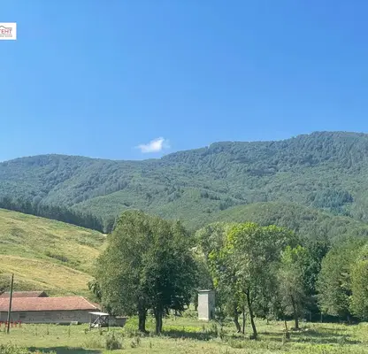 Photo 5 — House with large yard and river in Sevlievo, Gabrovo region