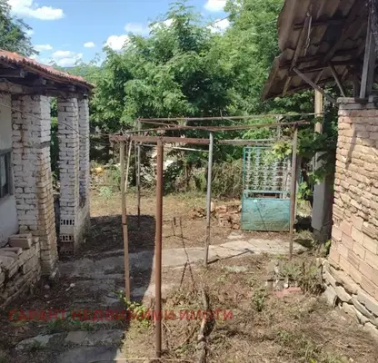 Снимка 2 — Къща в Габрово, Севлиево