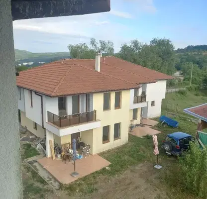 Снимка 2 — Къща в Габрово, Трявна