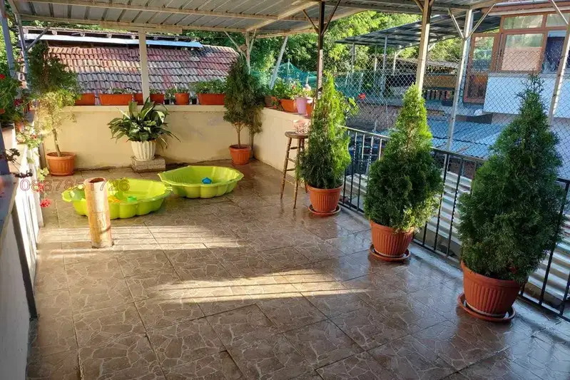 House with commercial space in Tryavna, Gabrovo region