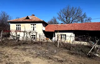 Къща в Габрово, с. Агатово