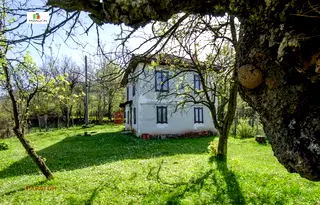 Къща в Габрово, с. Баевци
