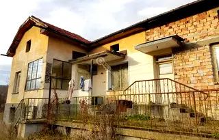 Къща в Габрово, с. Белица