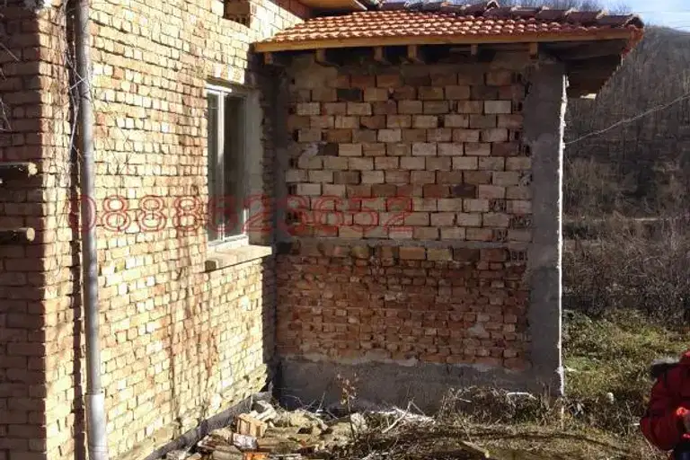 Къща в Габрово, с. Боазът