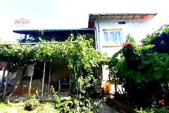 Къща в Габрово, с. Богатово