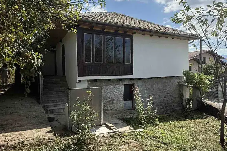 Къща в Габрово, с. Борики