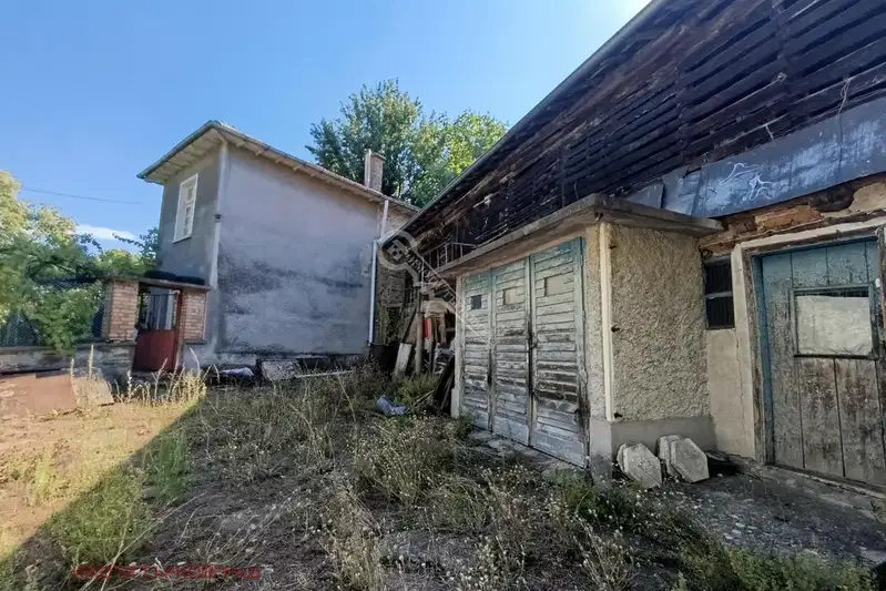 Къща в Габрово, с. Буря