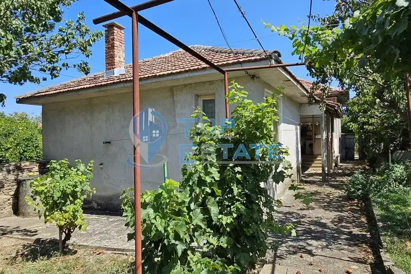 Къща в Габрово, с. Буря