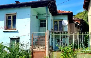 Къща в Габрово, с. Дамяново