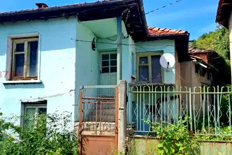 Къща в Габрово, с. Дамяново