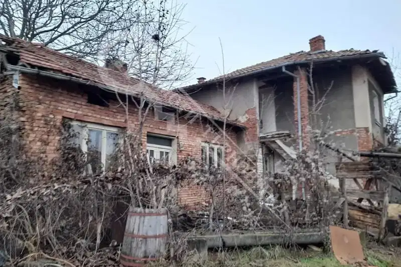 House in Oblast Gabrovo, Damyanovo