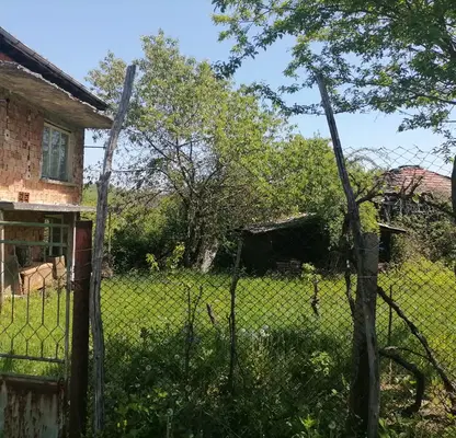 Снимка 2 — Къща в Габрово, с. Дебел дял