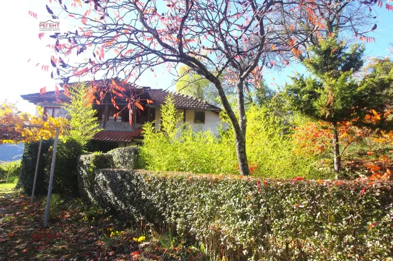 House in Oblast Gabrovo, Debel Dyal