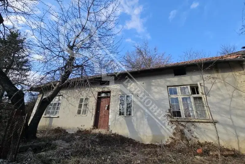 Къща в Габрово, с. Денчевци
