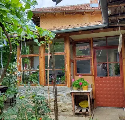Снимка 3 — Къща в Габрово, с. Добромирка