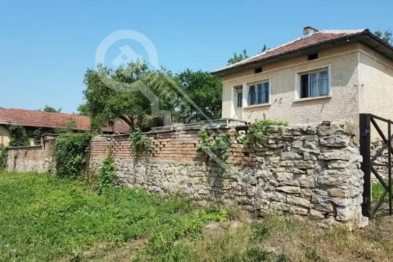 Къща в Габрово, с. Добромирка