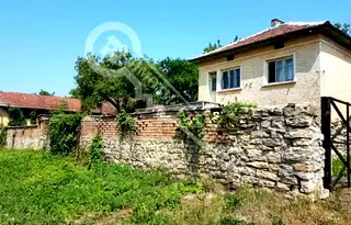 Къща в Габрово, с. Добромирка