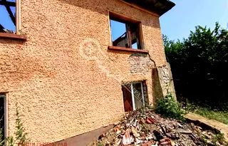 Къща в Габрово, с. Добромирка