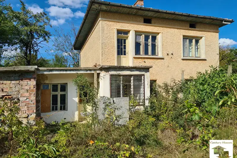 House in Oblast Gabrovo, Dobromirka