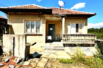 Къща в Габрово, с. Добромирка
