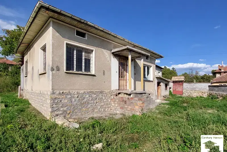 House in Oblast Gabrovo, Dobromirka