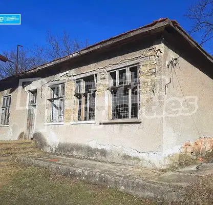 Снимка 2 — Къща в Габрово, с. Глутниците
