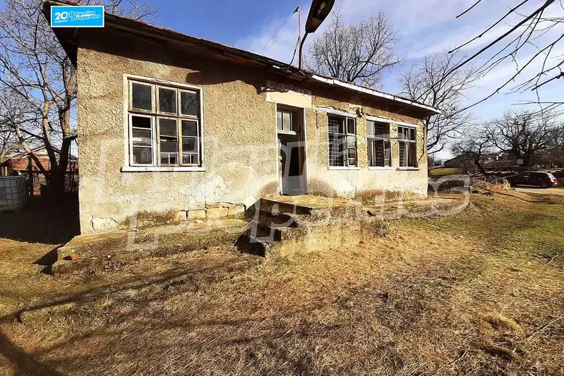 Къща в Габрово, с. Глутниците
