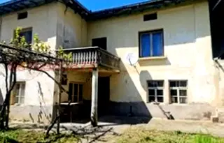 Къща в Габрово, с. Гостилица