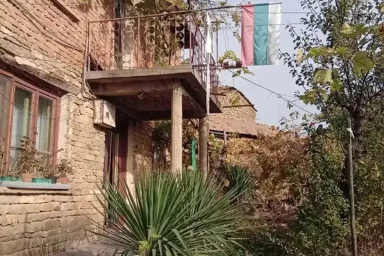 Къща в Габрово, с. Гостилица