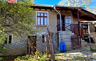 Къща в Габрово, с. Гоздейка
