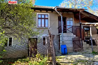 Къща в Габрово, с. Гоздейка