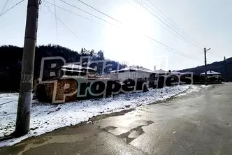 Къща в Габрово, с. Градница