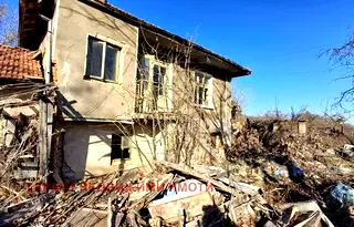 Къща в Габрово, с. Хирево