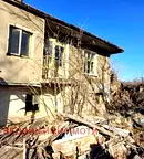 Къща в Габрово, с. Хирево