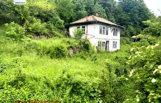 Къща в Габрово, с. Жълтеш
