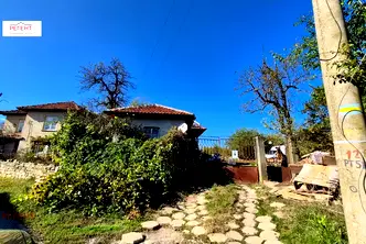 Къща в Габрово, с. Камещица