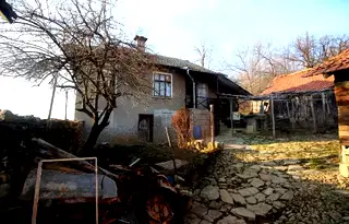 Къща в Габрово, с. Копчелиите