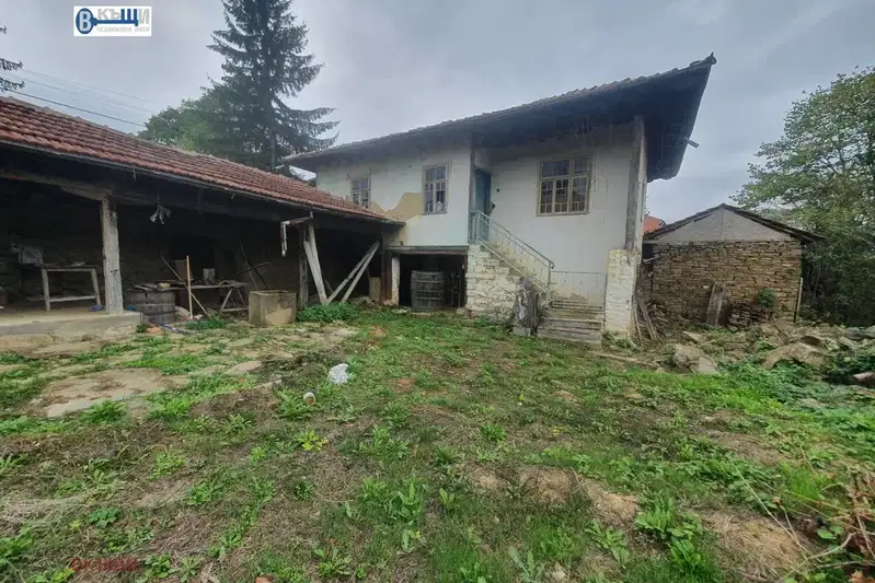Къща в Габрово, с. Косарка