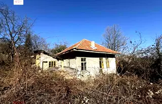 Къща в Габрово, с. Куманите