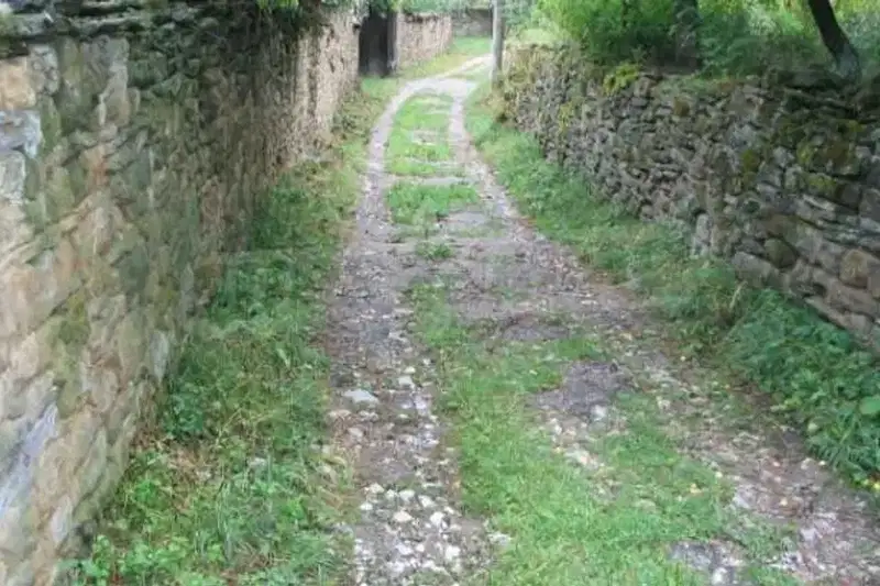 Къща в Габрово, с. Куманите