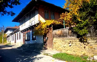 Къща в Габрово, с. Лесичарка