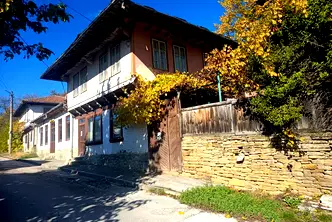 Къща в Габрово, с. Лесичарка