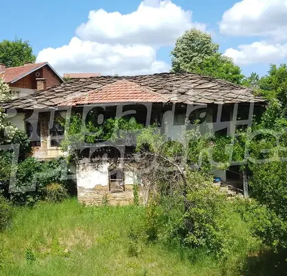 Снимка 3 — Къща в Габрово, с. Ловнидол