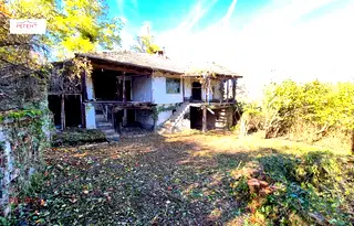 Къща в Габрово, с. Парчовци