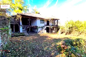 Къща в Габрово, с. Парчовци