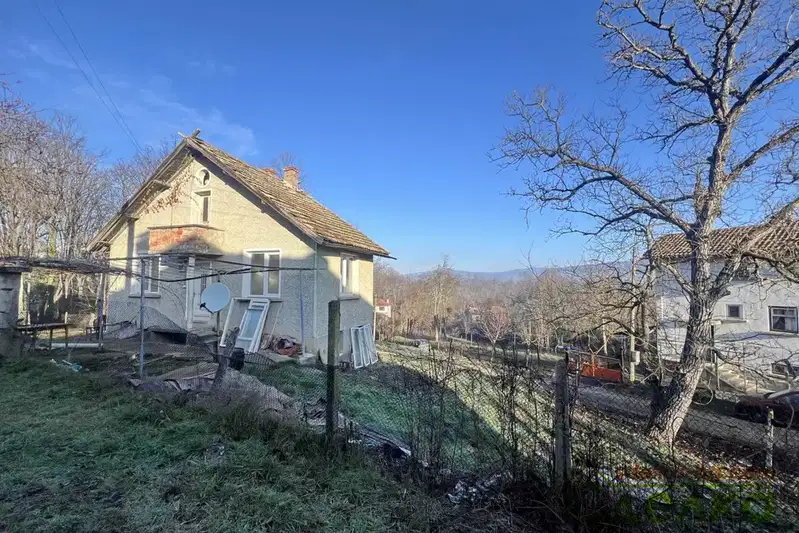 House in Oblast Gabrovo, с. Пейовци