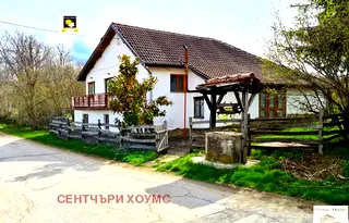 Къща в Габрово, с. Престой