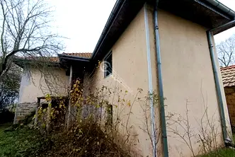 Къща в Габрово, с. Сенник